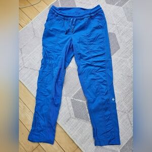 Lululemon Studio (?) Cropped Pants